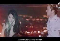 蓝色三角恋在线观看,浪漫三角关系的情感纠葛